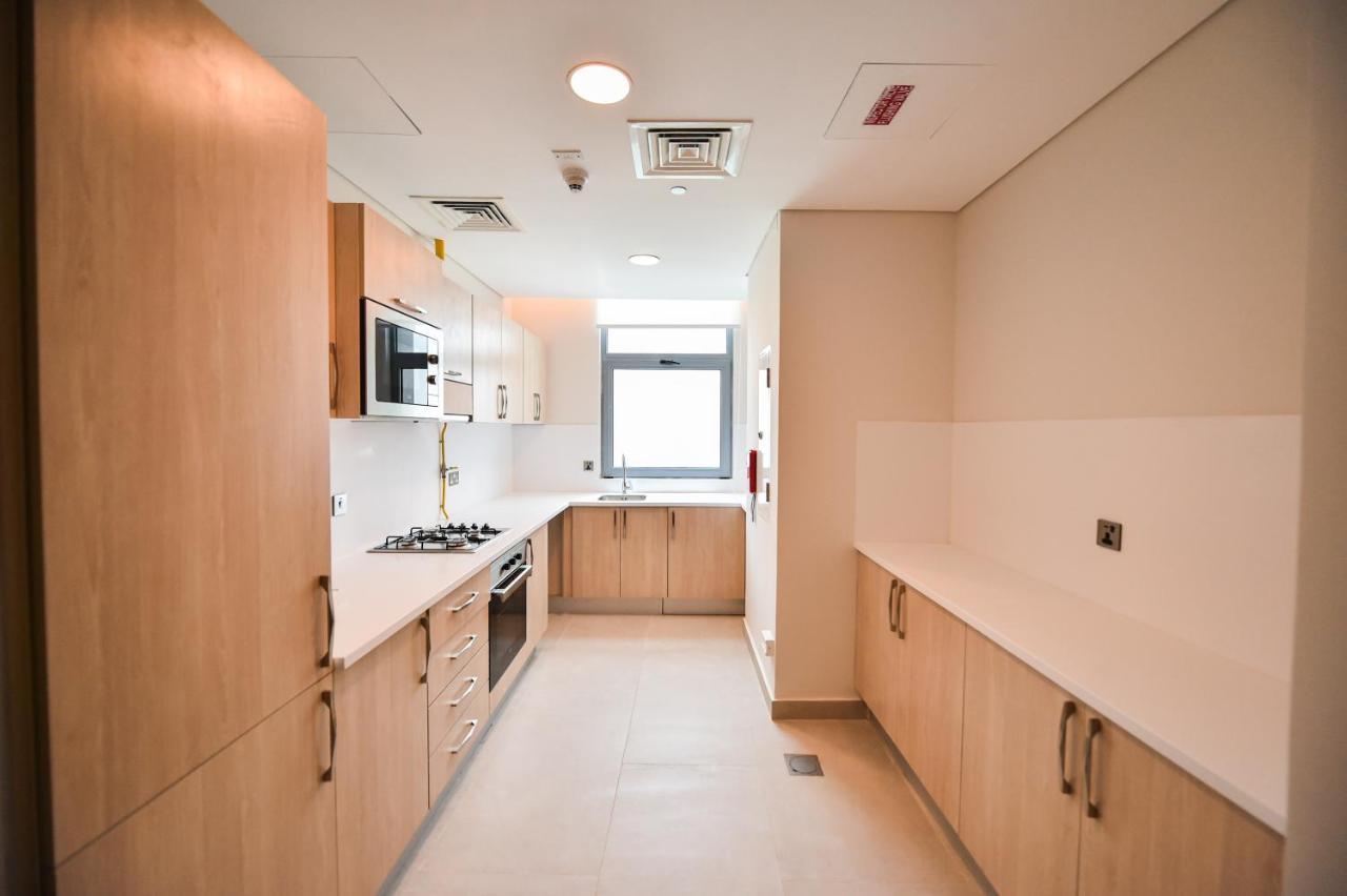 Waterfront Hotel Apartment Lusail エクステリア 写真 A typical kitchen in a student flat