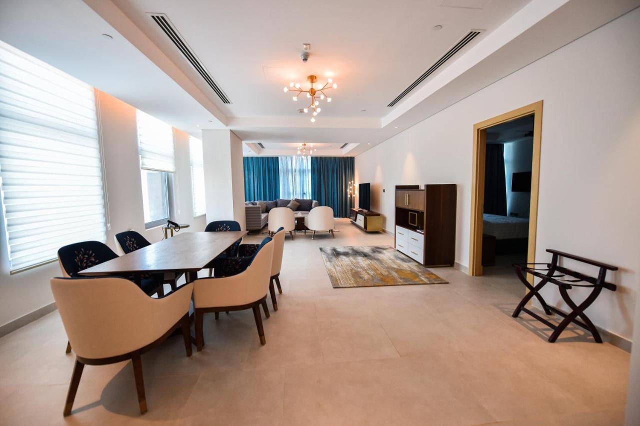 Waterfront Hotel Apartment Lusail エクステリア 写真 A suite at the hotel