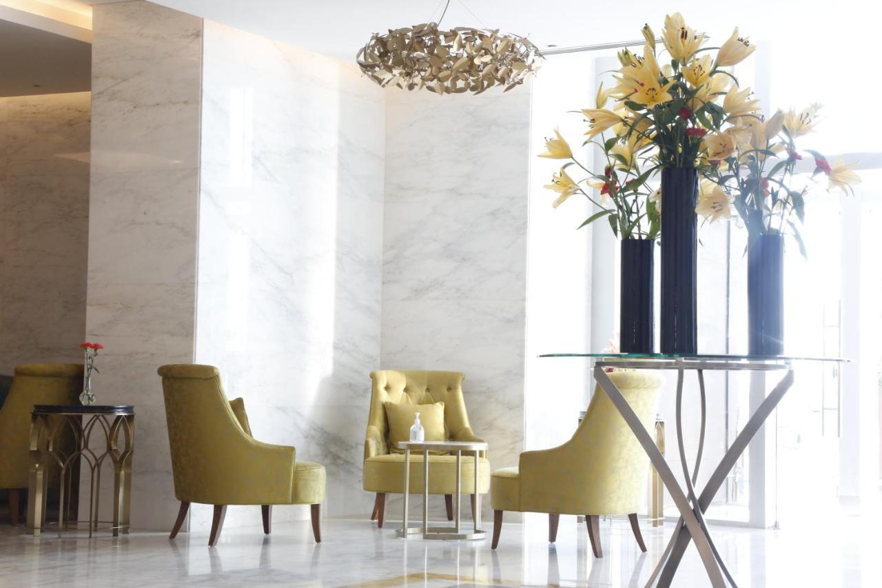 Waterfront Hotel Apartment Lusail エクステリア 写真 The lobby of the hotel