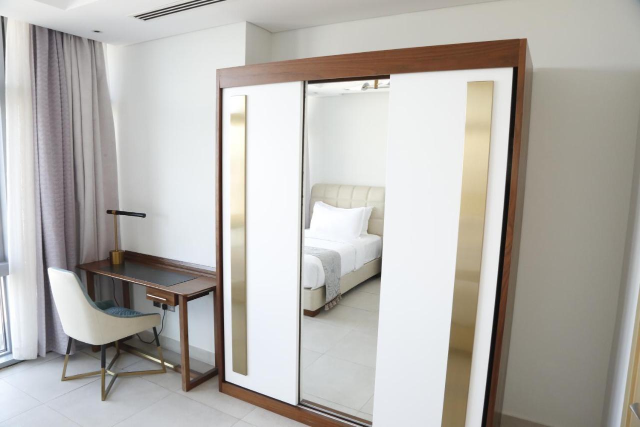 Waterfront Hotel Apartment Lusail エクステリア 写真 Sliding doors