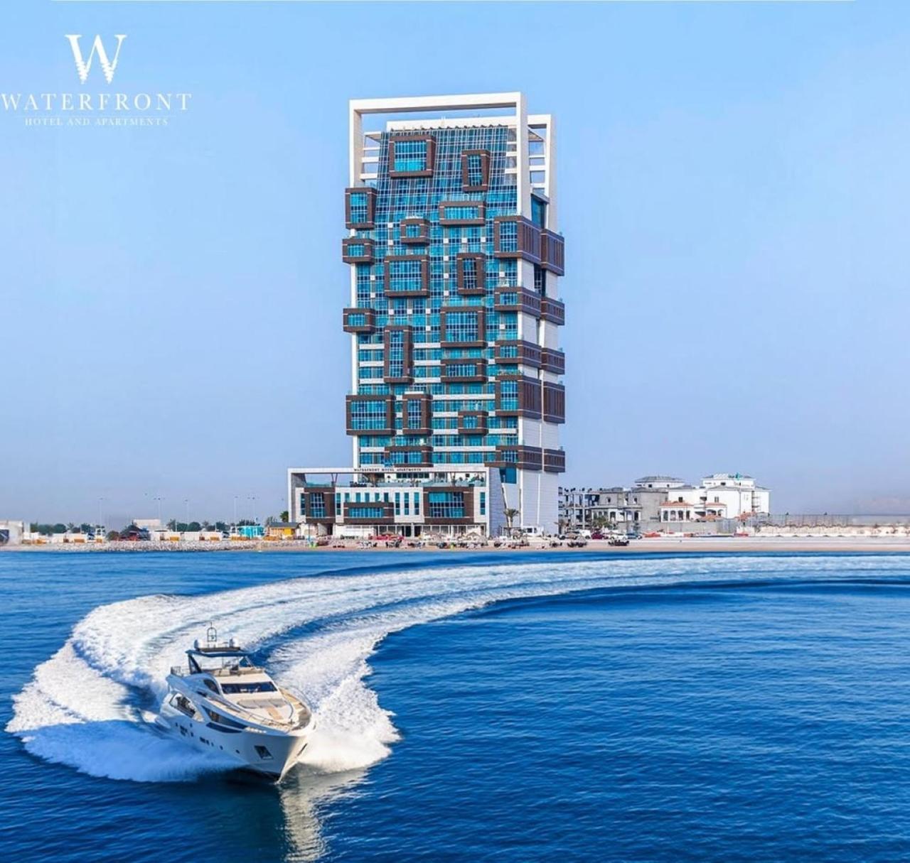 Waterfront Hotel Apartment Lusail エクステリア 写真